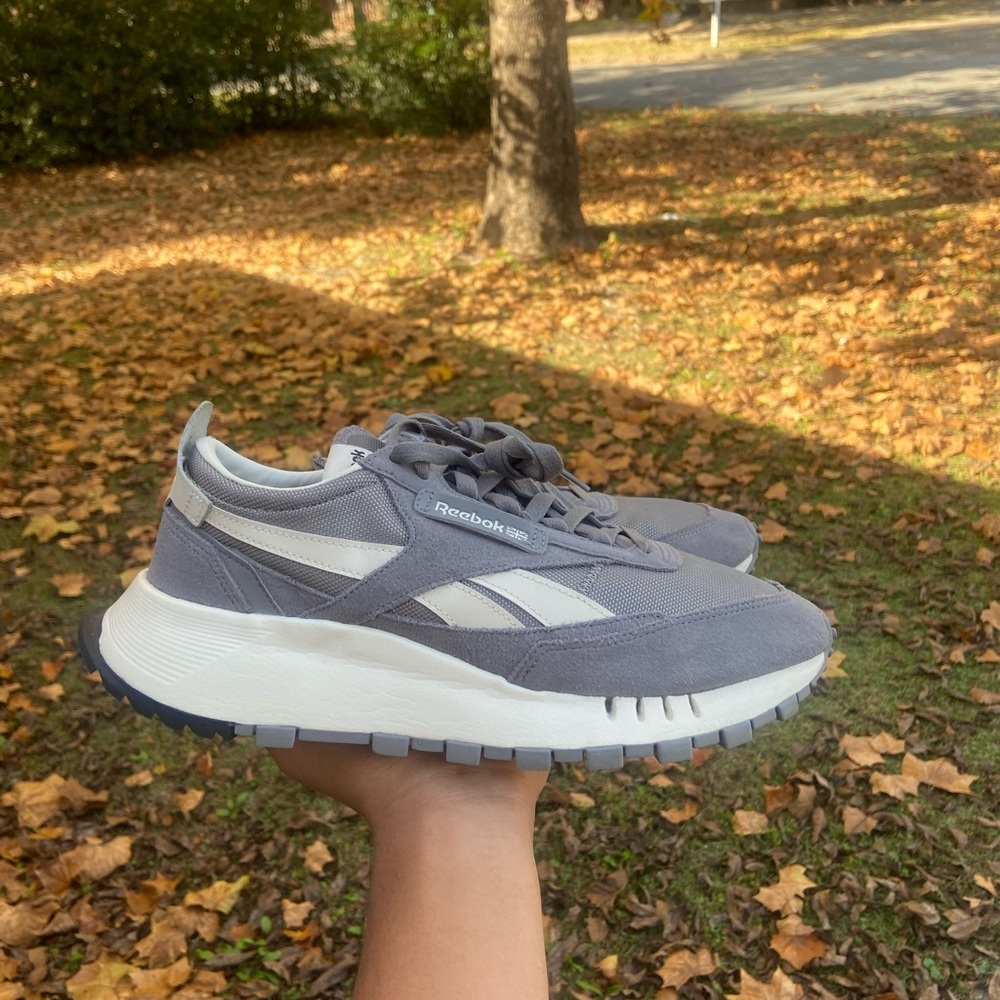 Mens Reebok Classic Size 9.5